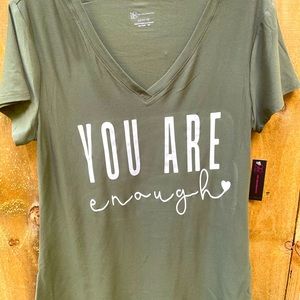 Green V-neck jersey t shirt